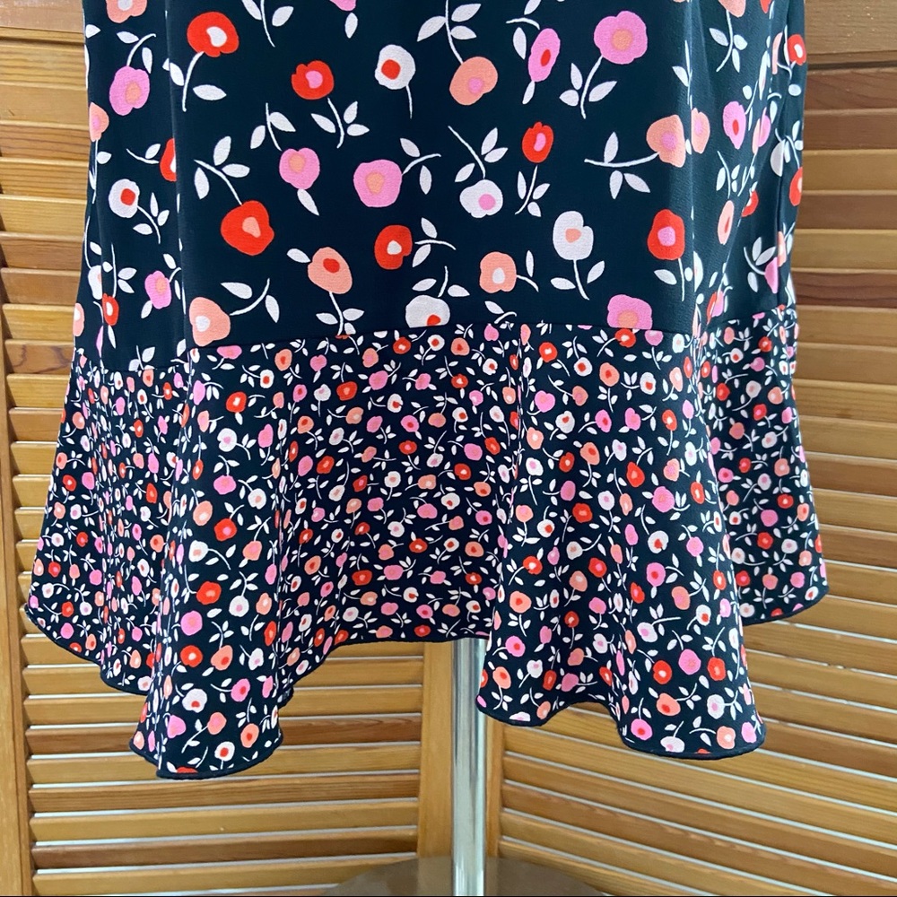 TALBOTS Floral Jewel Neck Shift Short Sleeve Dress - Picture 8 of 16